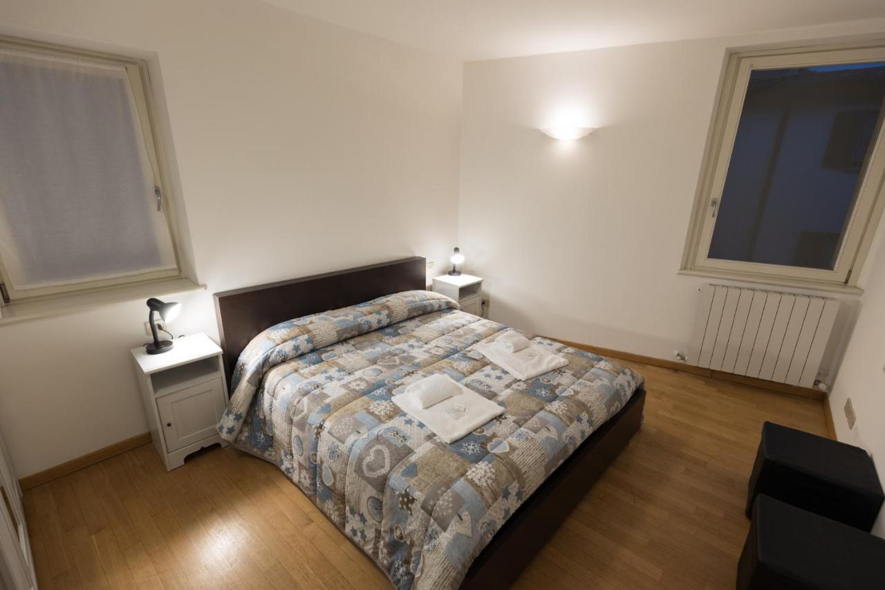Willa Casa Piazza Del Porto Lovere Zewnętrze zdjęcie