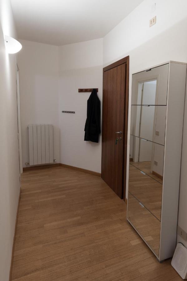 Willa Casa Piazza Del Porto Lovere Zewnętrze zdjęcie